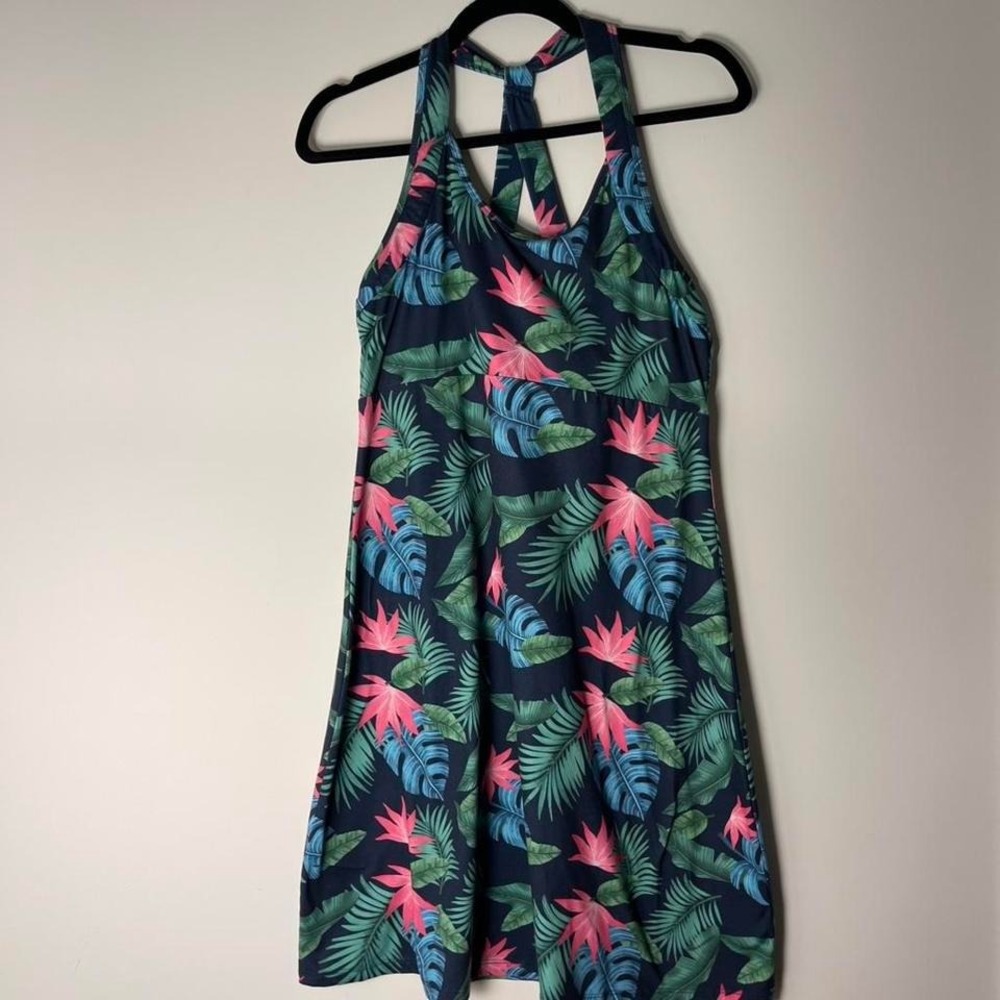 Hawaiian floral tank top dress with built in sport bra Kyodan outdoor Large